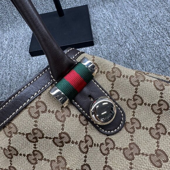 Gucci Leather Shoulder Bag 450-071425 - Picture 7 of 15